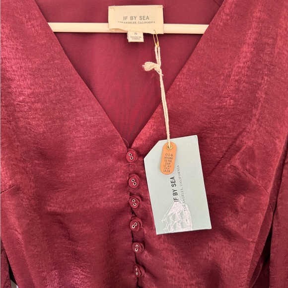 Vici Pick of the Patch Long Sleeve Satin Dress size small - Picture 2 of 3